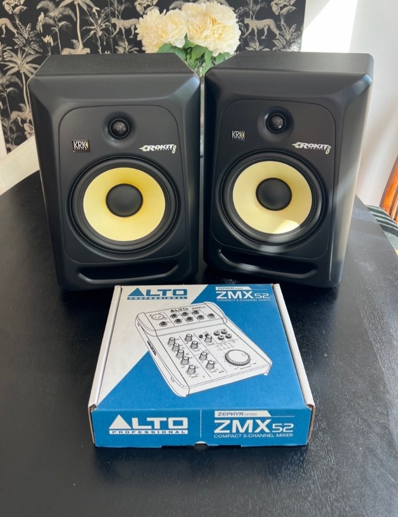 KRK Rokit 8 G3 + gratis ALTO mixer, Audio, Tv en Foto, Luidsprekers, Studiomonitor, Zo goed als nieuw, 60 tot 120 watt, Inclusief kabels
