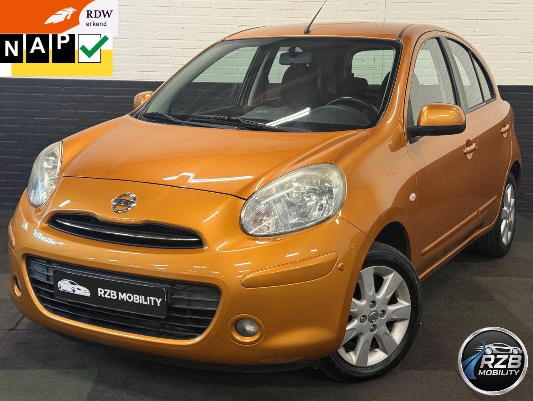 Nissan Micra 1.2 DIG-S Connect Edition Cruise PDC Navi LUXE, Auto's, Voorwielaandrijving, Euro 5, Overige kleuren, 1198 cc