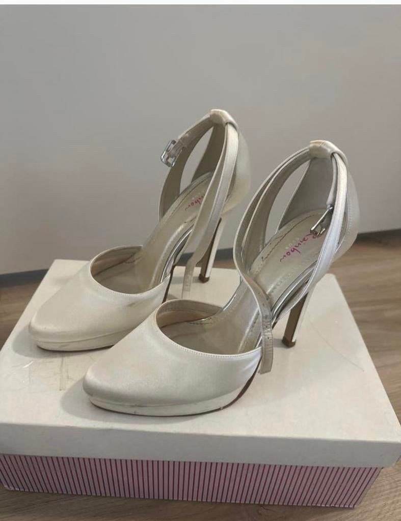 Rainbow Trouwschoenen - Slechts 1 keer gedragen, Kleding | Dames, Ophalen of Verzenden, Zo goed als nieuw, Wit, Schoenen