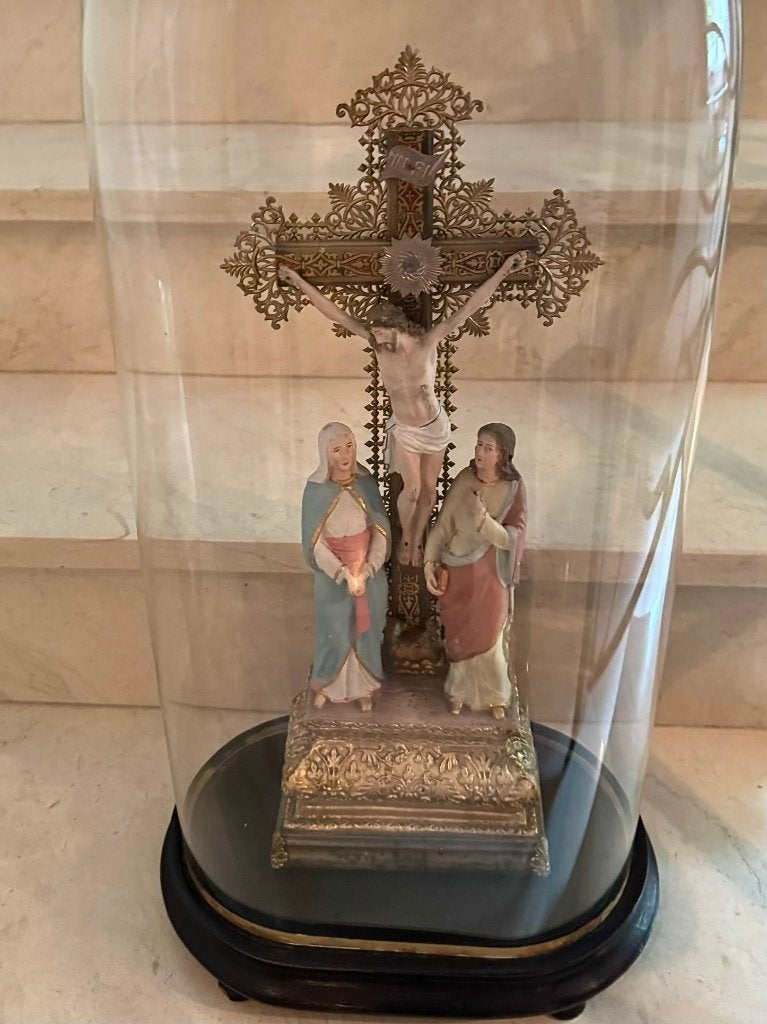 Antiek Jezus Kruisbeeld onder Glazen Stolp, Antiek en Kunst, Antiek | Religie, Ophalen