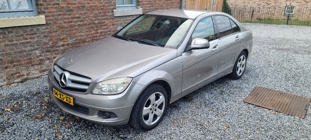 Mercedes-Benz C-Klasse 1.8 C180 Kompressor Sedan 2007 Grijs, Auto's, 1385 kg, Zwart, 1796 cc, Handgeschakeld