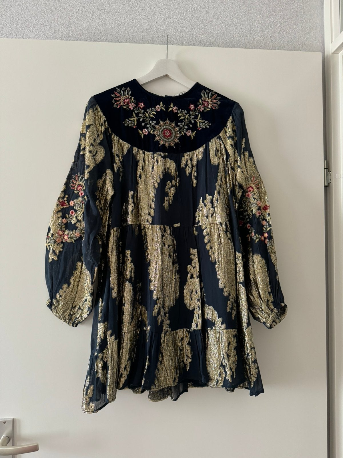 Zara jurkje maat M nieuw, Kleding | Dames, Maat 38/40 (M), Zwart, Nieuw, Ophalen of Verzenden