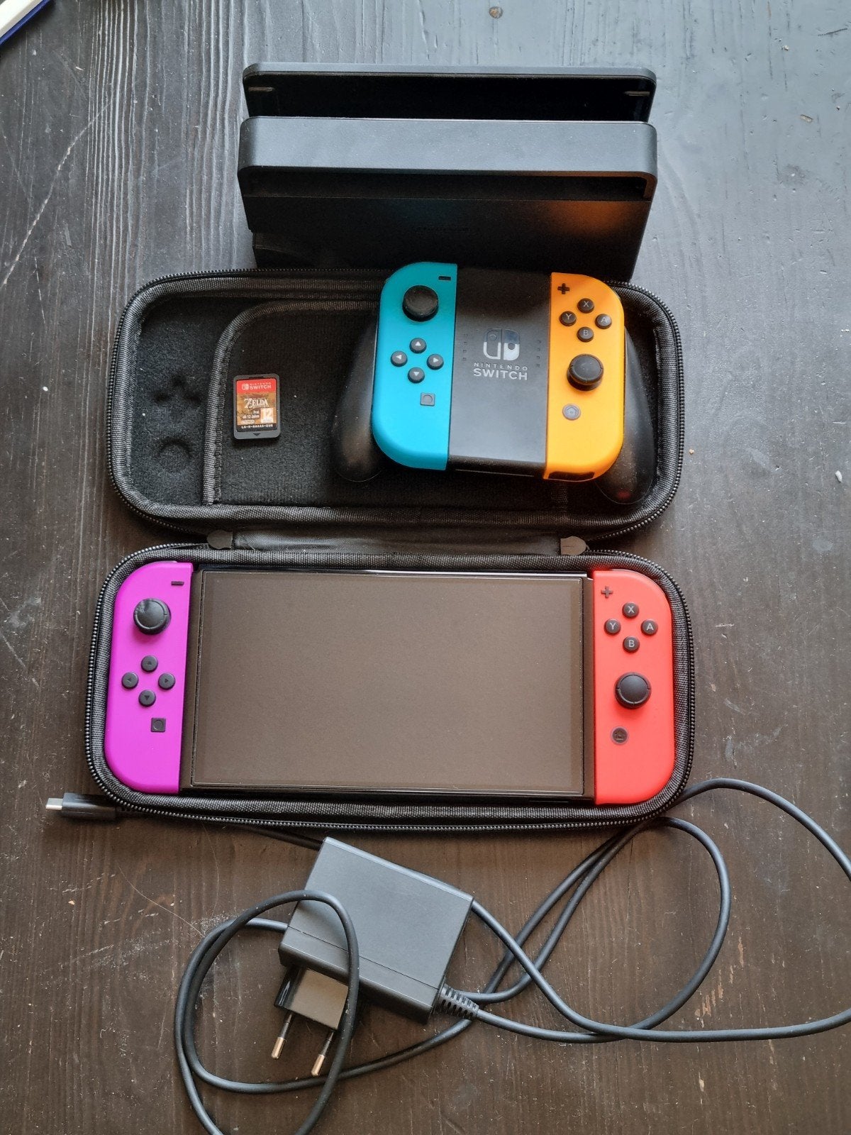 Nintendo Switch met extra controllers en Zelda BOTW, Met 2 controllers, Ophalen of Verzenden, Switch Original, Gebruikt