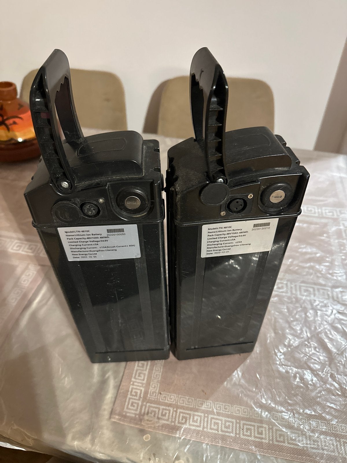 Engwuie fietsen accu - 48V 10Ah (2 stuks), Fietsen en Brommers, Gebruikt
