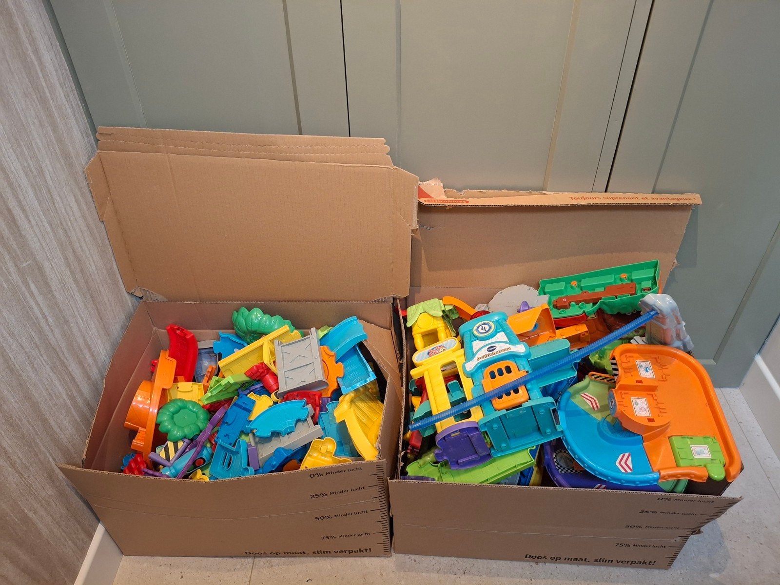Grote collectie Toet Toet Auto's en Zoef Zoef Dieren, Kinderen en Baby's, Ophalen, Gebruikt, Overige typen, Met licht