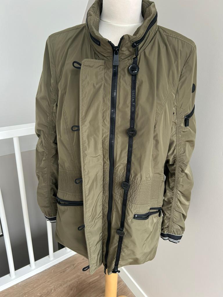 Greenstone jack 44, groen, waterafstotend, maar 2x gedragen, Kleding | Dames, Maat 42/44 (L), Greenstone, Ophalen of Verzenden