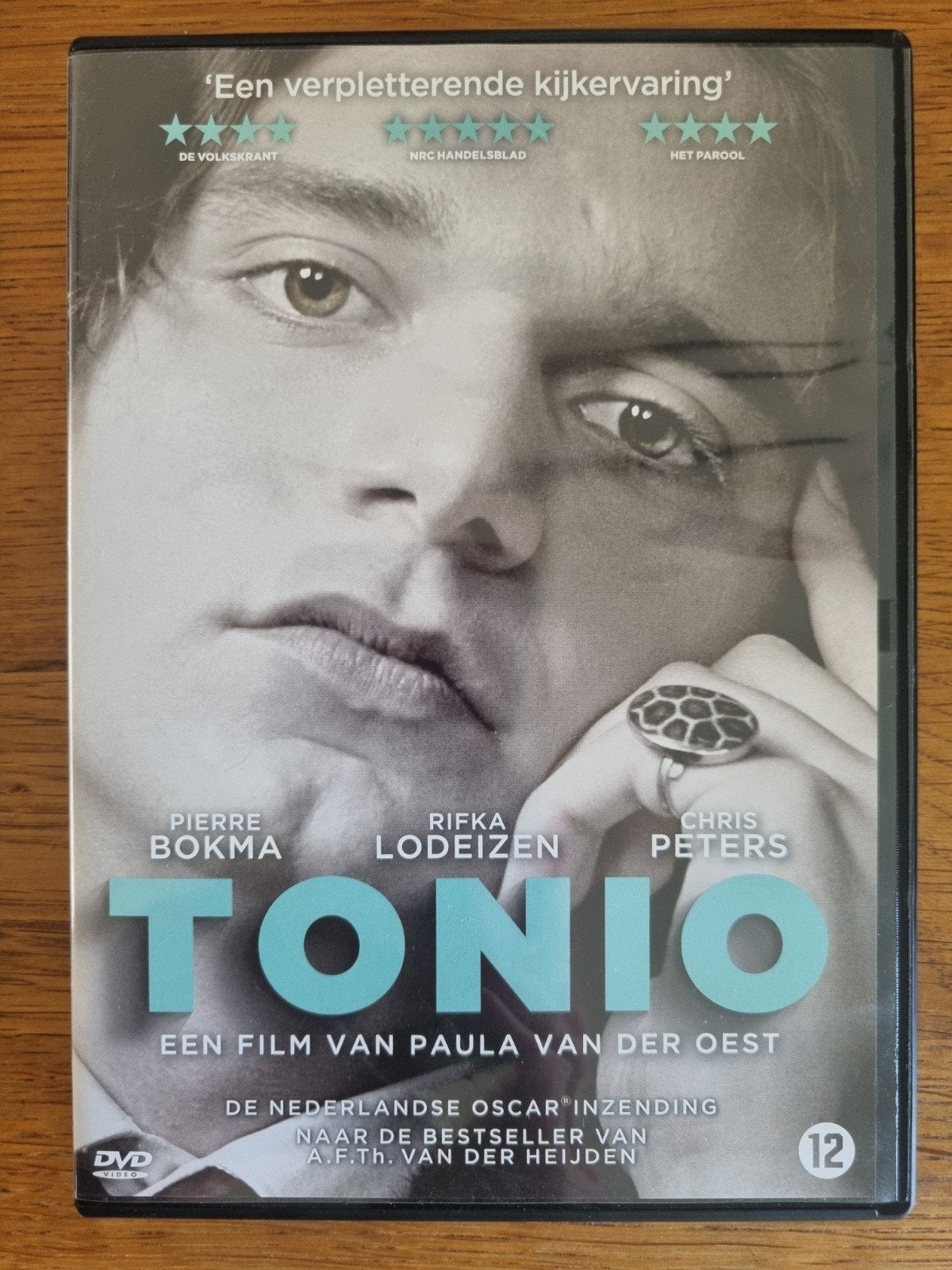 Tonio | Paula van der Oest, Vanaf 12 jaar, Ophalen of Verzenden, Gebruikt
