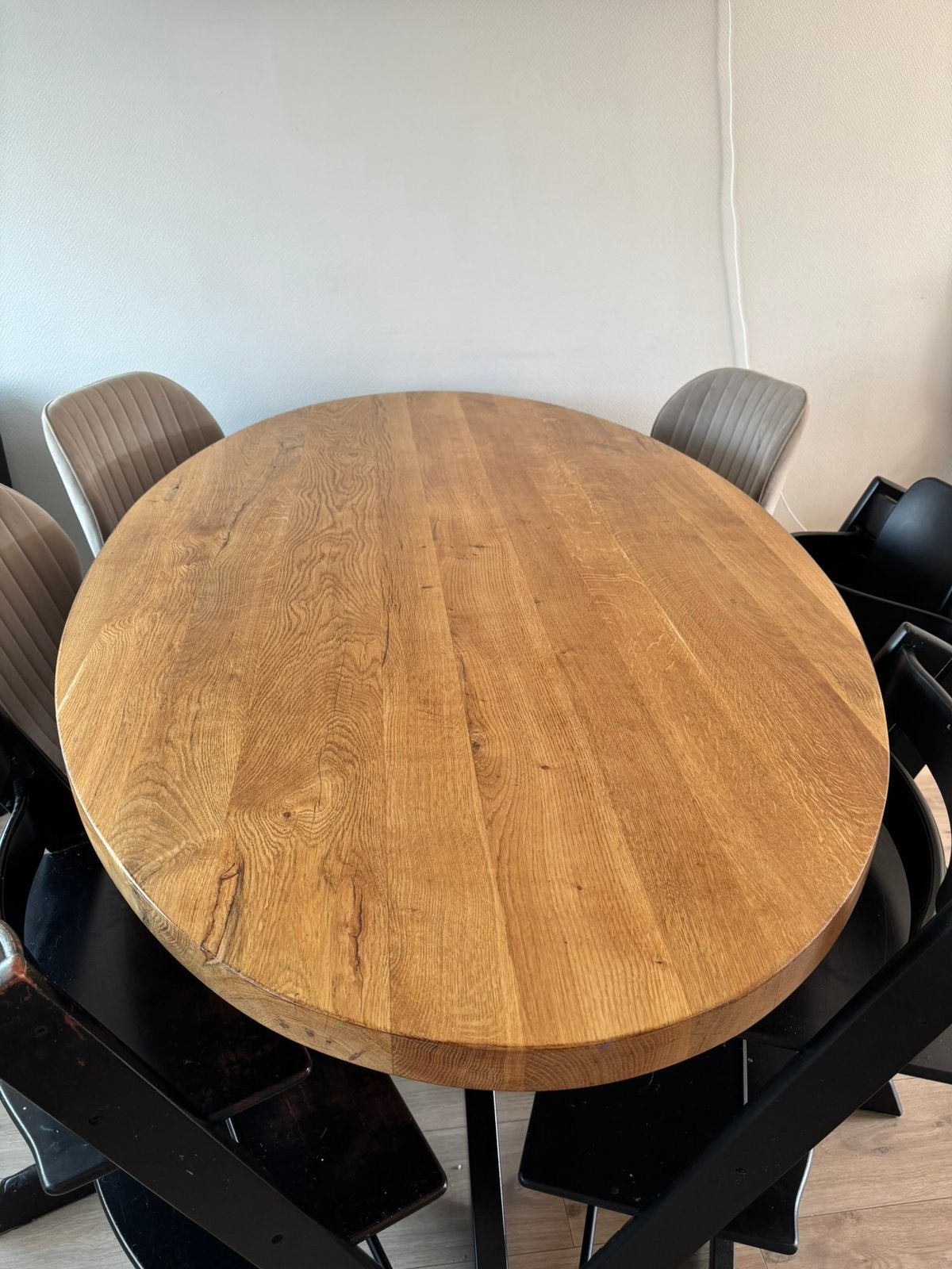Ovale eiken eettafel rustiek, Ophalen, Zo goed als nieuw