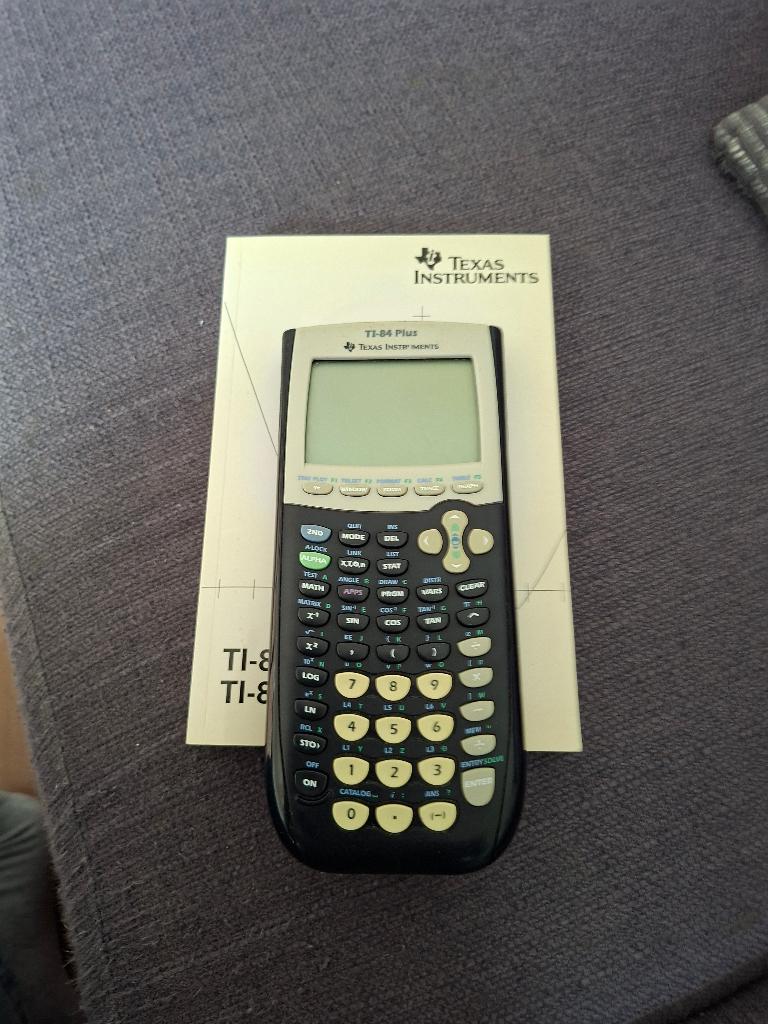 TI -84 Plus grafische rekenmacine, Diversen, Rekenmachines, Ophalen, Grafische rekenmachine, Gebruikt