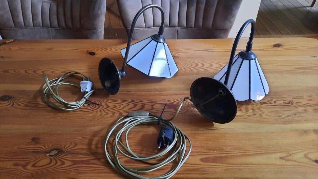 3 Tiffany Stijl Wandlampen - Wit Glas en Metaal, E14 (klein), Ophalen of Verzenden, Glas, Gebruikt