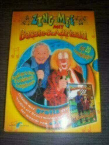 De Bassie en Adriaan Zing Mee met 2-disc box in nieuwstaat , Show, Verzenden, Alle leeftijden, Nederlands