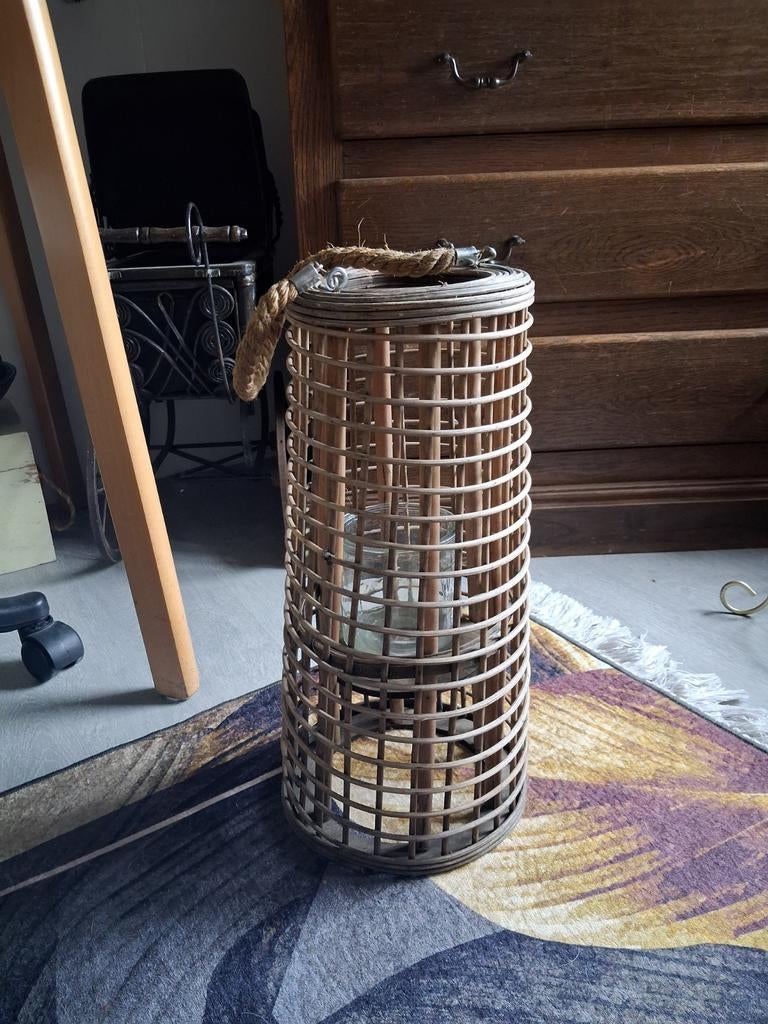 Korf voor buiten met kaars van hout.maqr hoog 40 cm omvang75, Huis en Inrichting, Woonaccessoires | Paraplubakken, Ophalen of Verzenden
