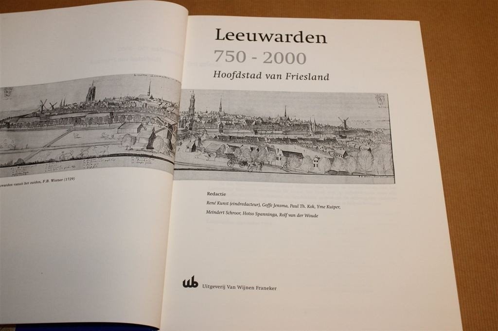 Leeuwarden 750-2000 — Friesland Geschiedenis Dik Boek, Ophalen of Verzenden, Zo goed als nieuw