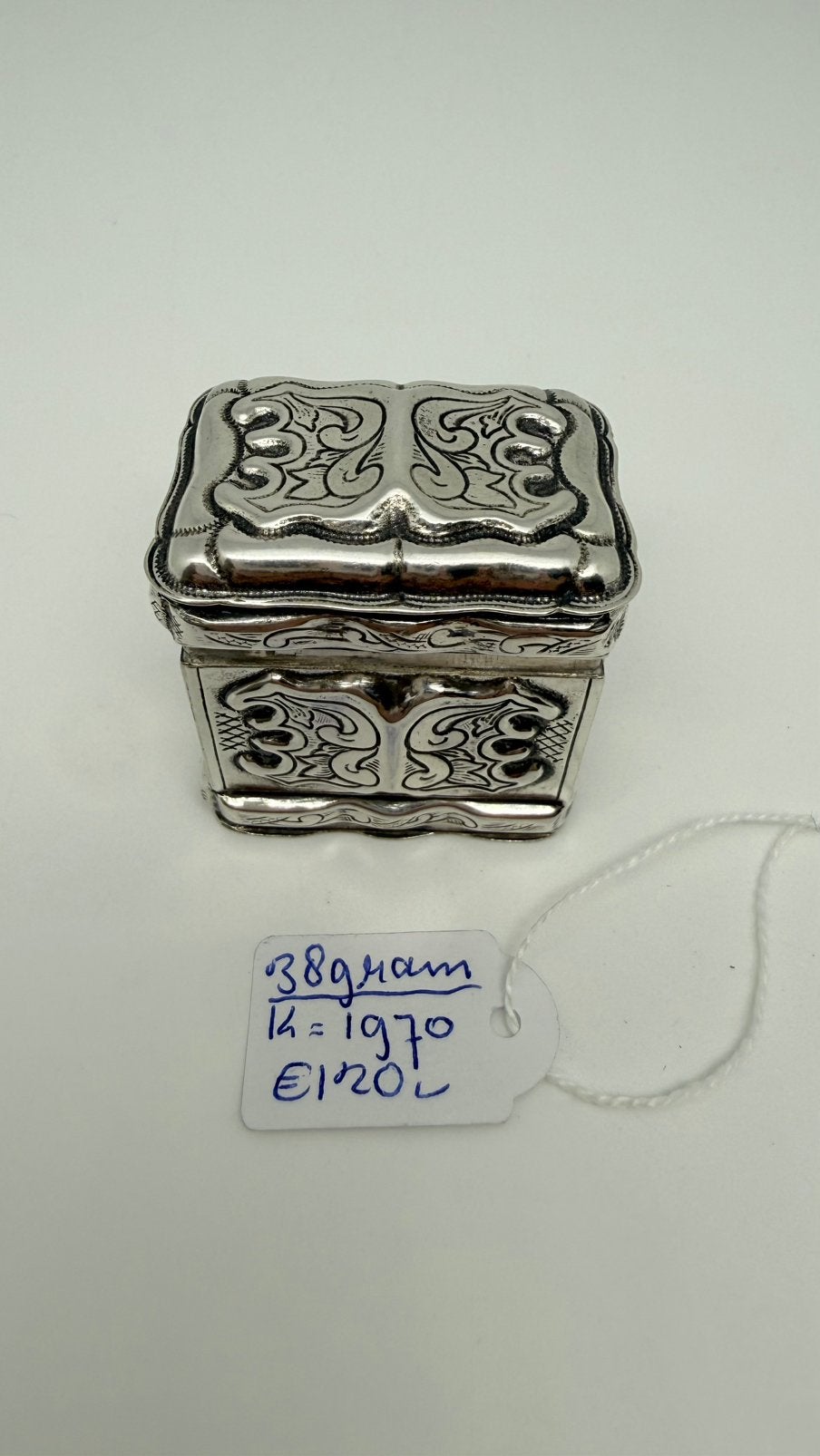 Gaaf zilveren hoog doosje, gemaakt in 1970., Verzenden, Zilver
