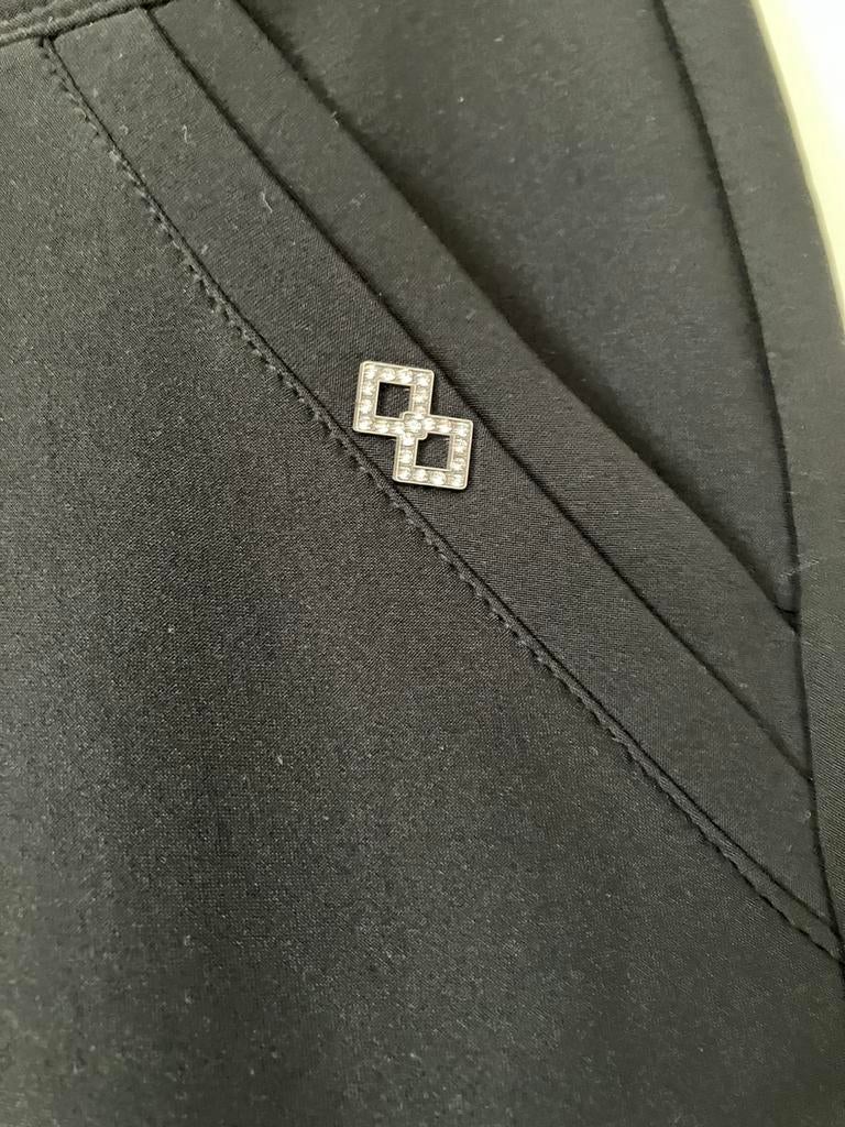 Te koop nieuwe zwarte dames broek maat 6/7, Ophalen of Verzenden, Zo goed als nieuw, Zwart