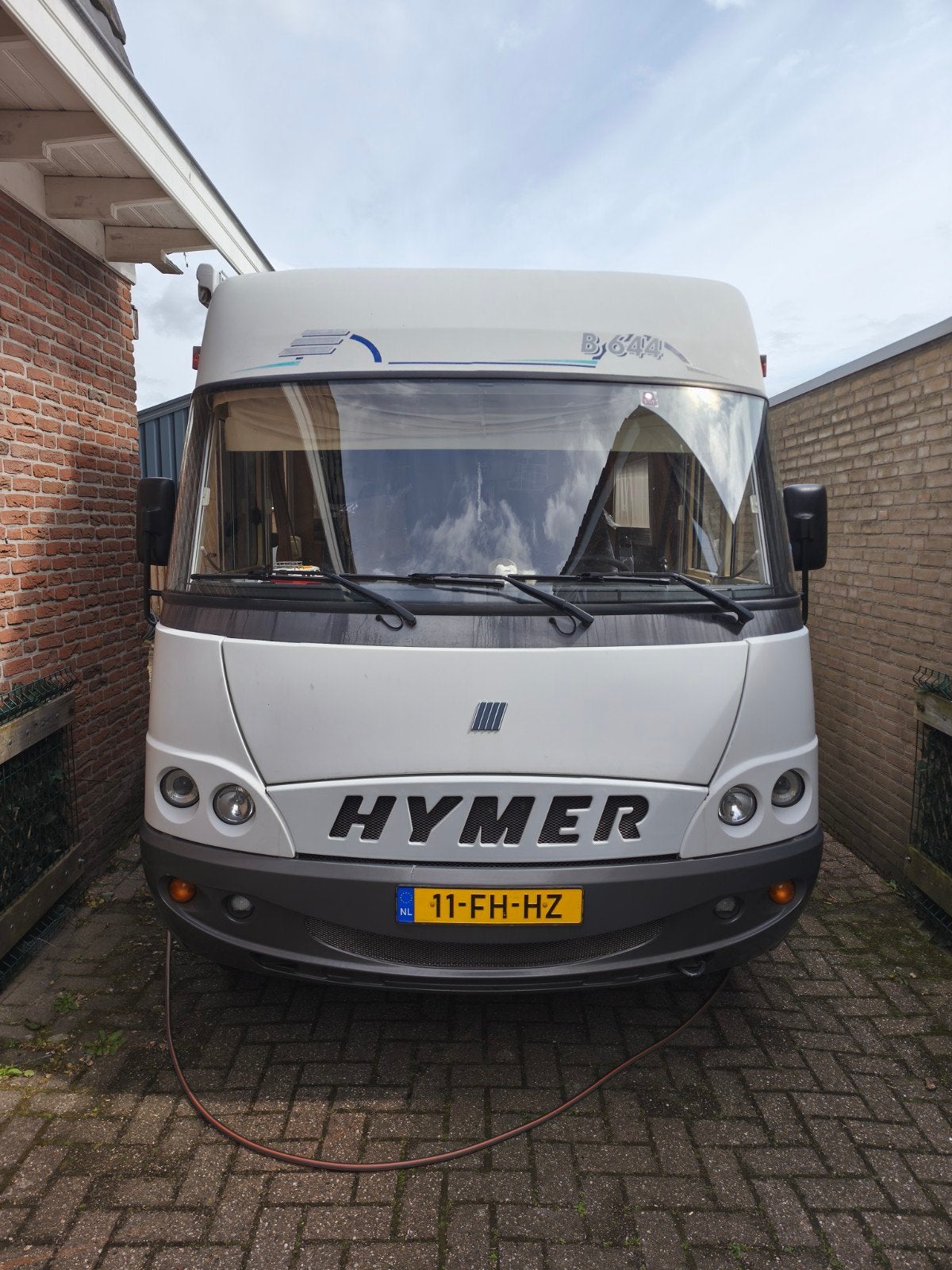 Hymer B644 Camper - Ruim en Comfortabel, Hefbed, Rondzit, 6 tot 7 meter, Tot en met 5