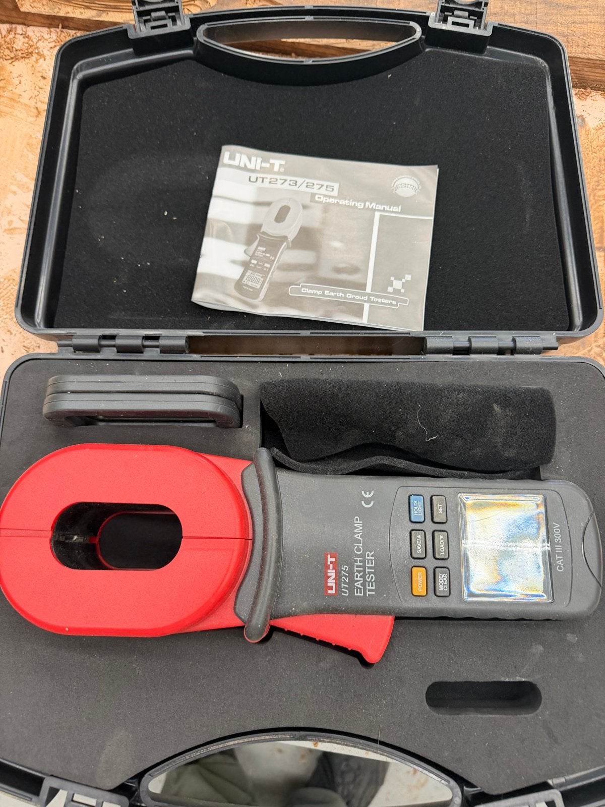 UNI-T UT275 Aardingsklem Tester - Zo goed als nieuw, Ophalen of Verzenden, Nieuw, Elektriciteit