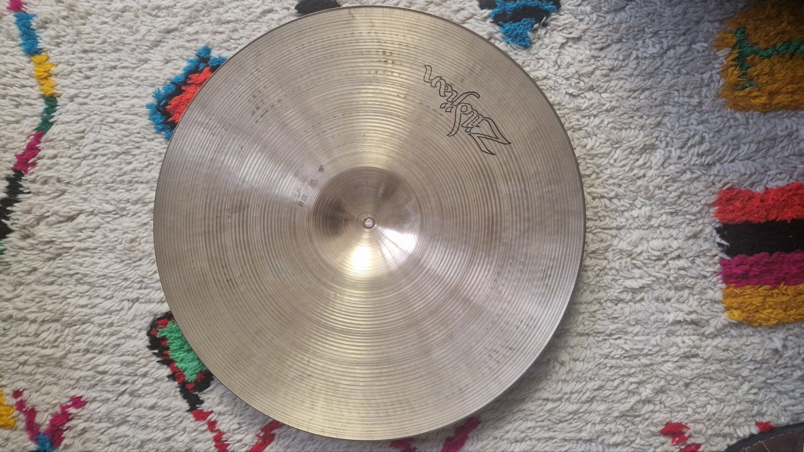 Zildjian 20" Hollow Logo Marching Band ride, Muziek en Instrumenten, Ophalen of Verzenden, Gebruikt, Overige merken