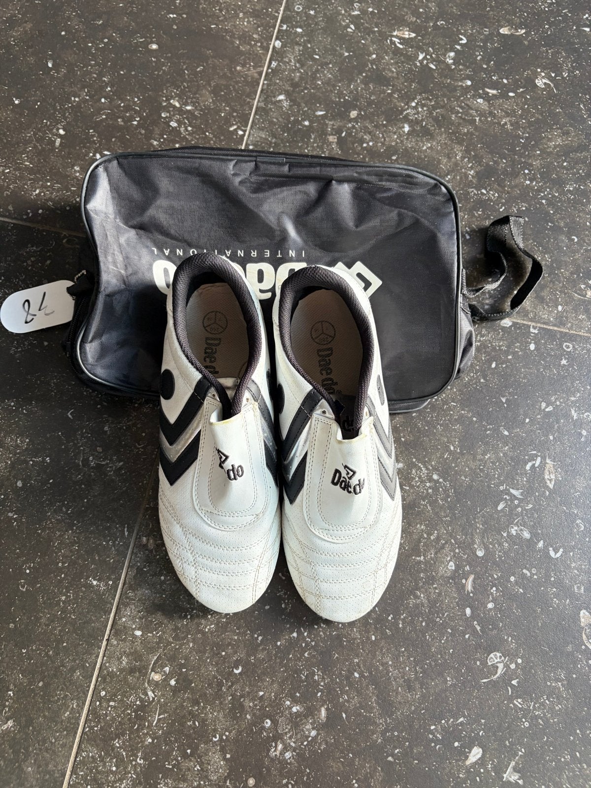 Daedo Taekwondo schoenen maat 38, Ophalen of Verzenden, Gebruikt, Taekwondo, Vechtsportschoenen