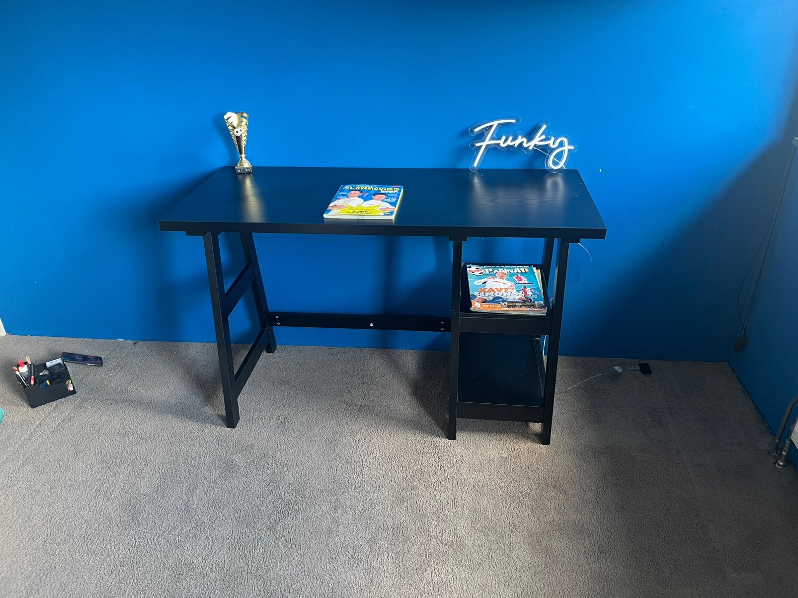 Bureau Wood zwart, Huis en Inrichting, Ophalen, Zwart, Hout, Zo goed als nieuw