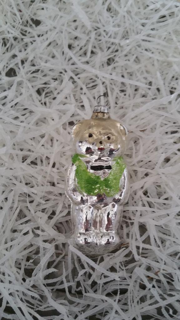 oudere kerstbal nr 93 beertje groen vestje gesuikerd, Diversen, Ophalen of Verzenden, Gebruikt