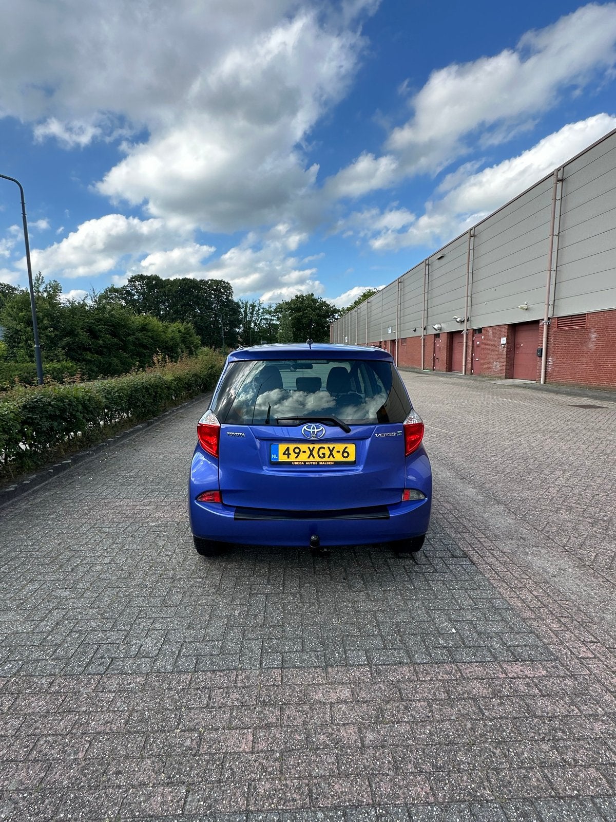 Toyota Verso-S 1.3 Vvt-i 2012 Blauw, Auto's, Voorwielaandrijving, 4 cilinders, Blauw, 1055 kg
