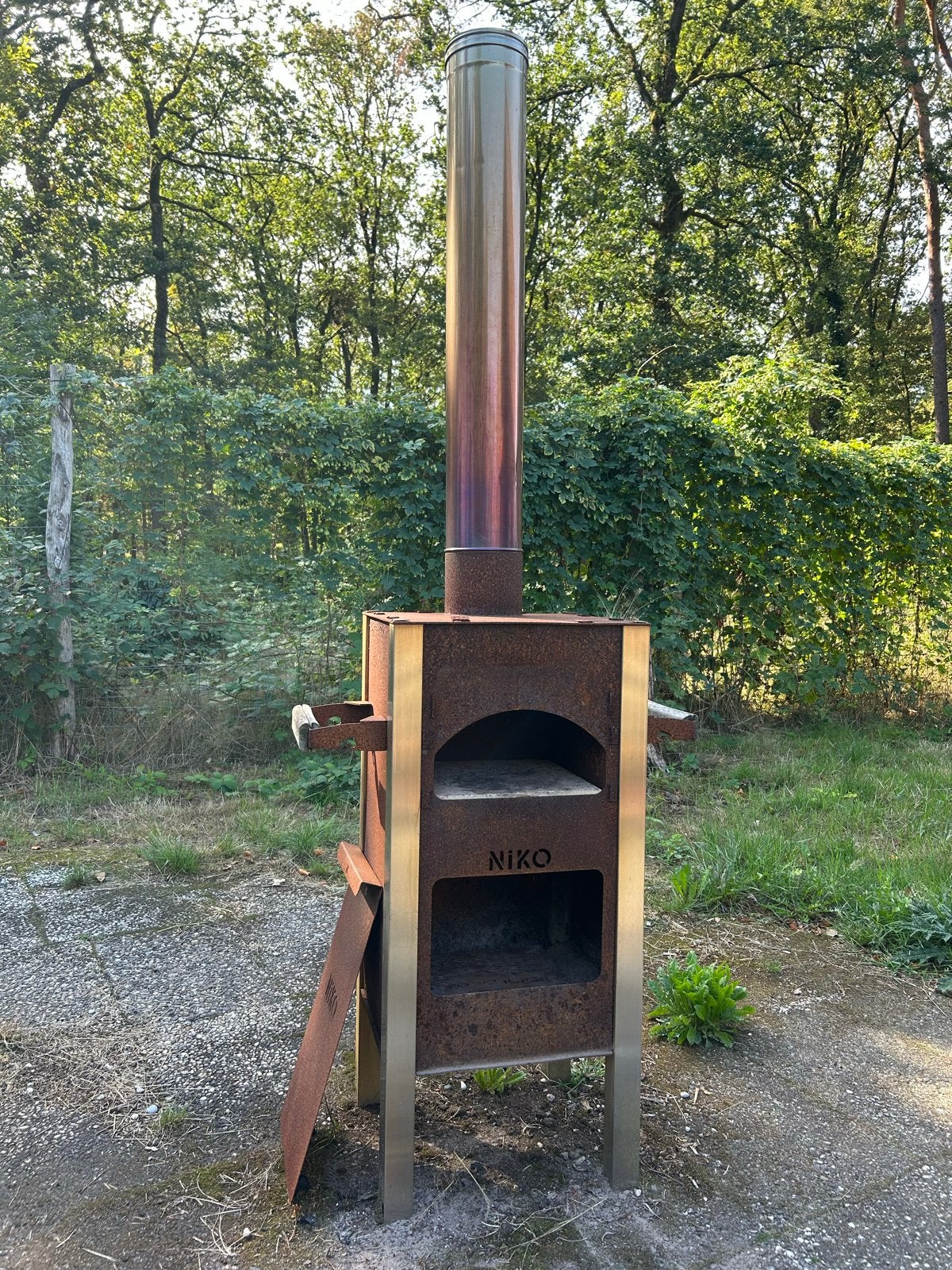 NIKO Original Pizzaoven: Houtgestookt & Buitenhaard, Tuin en Terras, Ophalen, Nieuw, Houtskool, Vrijstaand