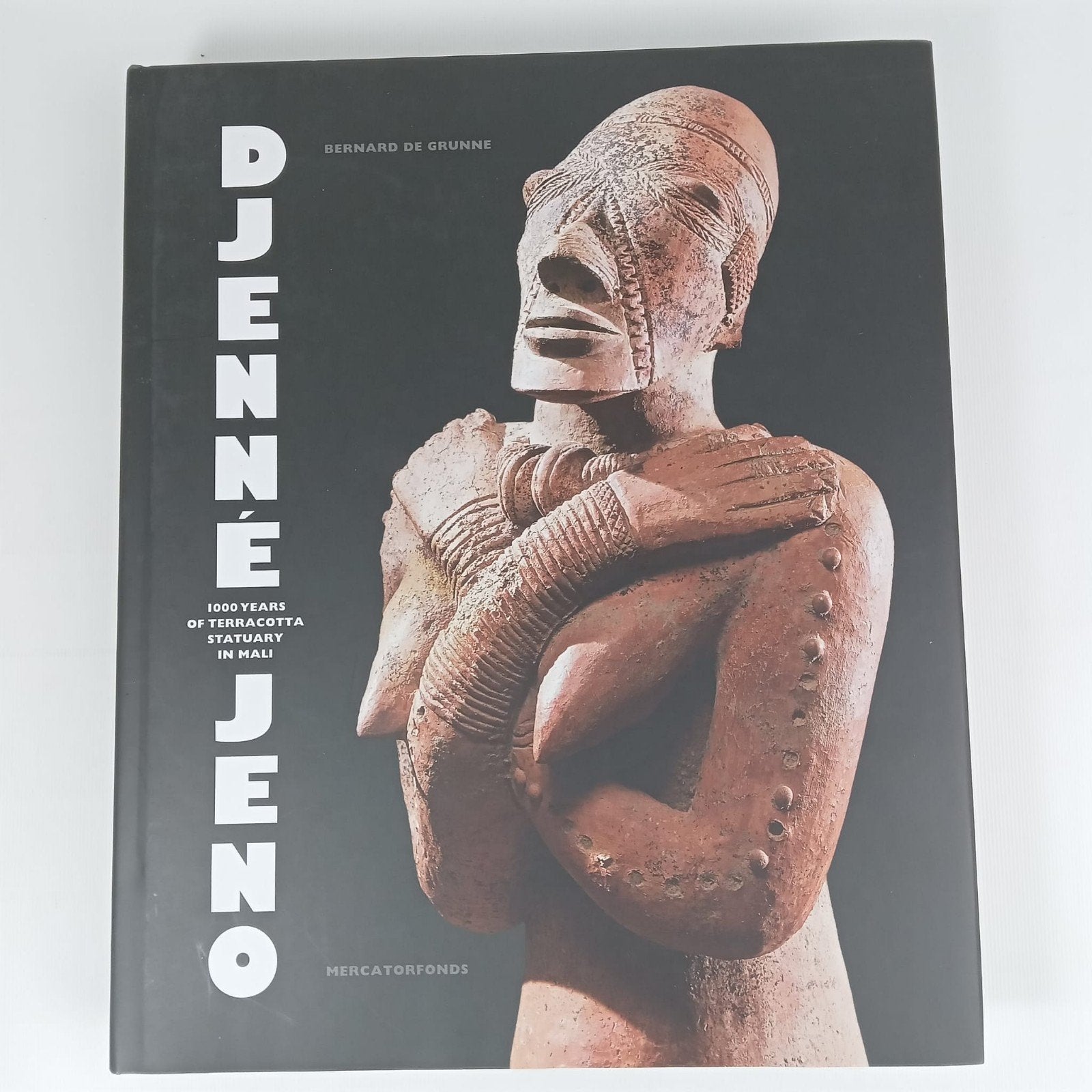 Djenné-Jeno: 1000 jaar terracotta beeldhouwkunst in Mali, Ophalen of Verzenden, Gelezen, Beeldhouwkunst, Bernard de Grunne
