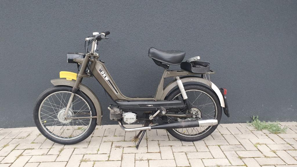 Dkw p1 kazerne brommer met geel kenteken, Maximaal 45 km/u, 49 cc, 1 versnellingen, Ophalen