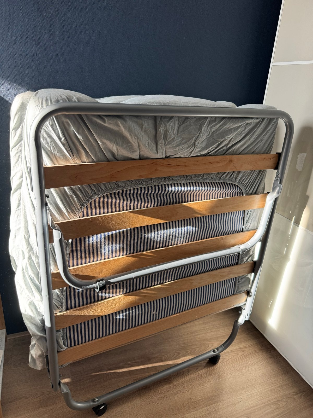 Opklapbaar bed, Huis en Inrichting, Ophalen, Eenpersoons, 190 cm of minder, Zo goed als nieuw