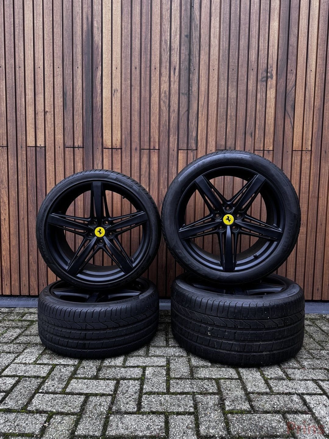Ferrari F12 matzwart 20”, Auto-onderdelen, Banden en Velgen, Banden en Velgen, Personenwagen, Gebruikt, Ophalen