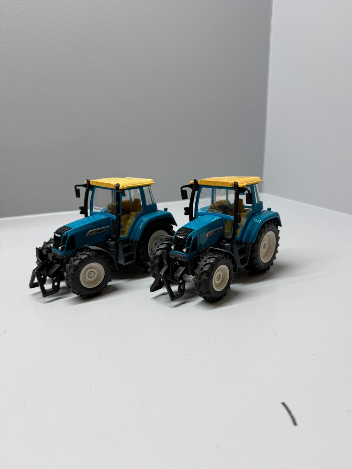 2x siku fendt 412 vario, Hobby en Vrije tijd, Modelauto's | 1:32, Ophalen of Verzenden, Gebruikt, Tractor of Landbouw, SIKU