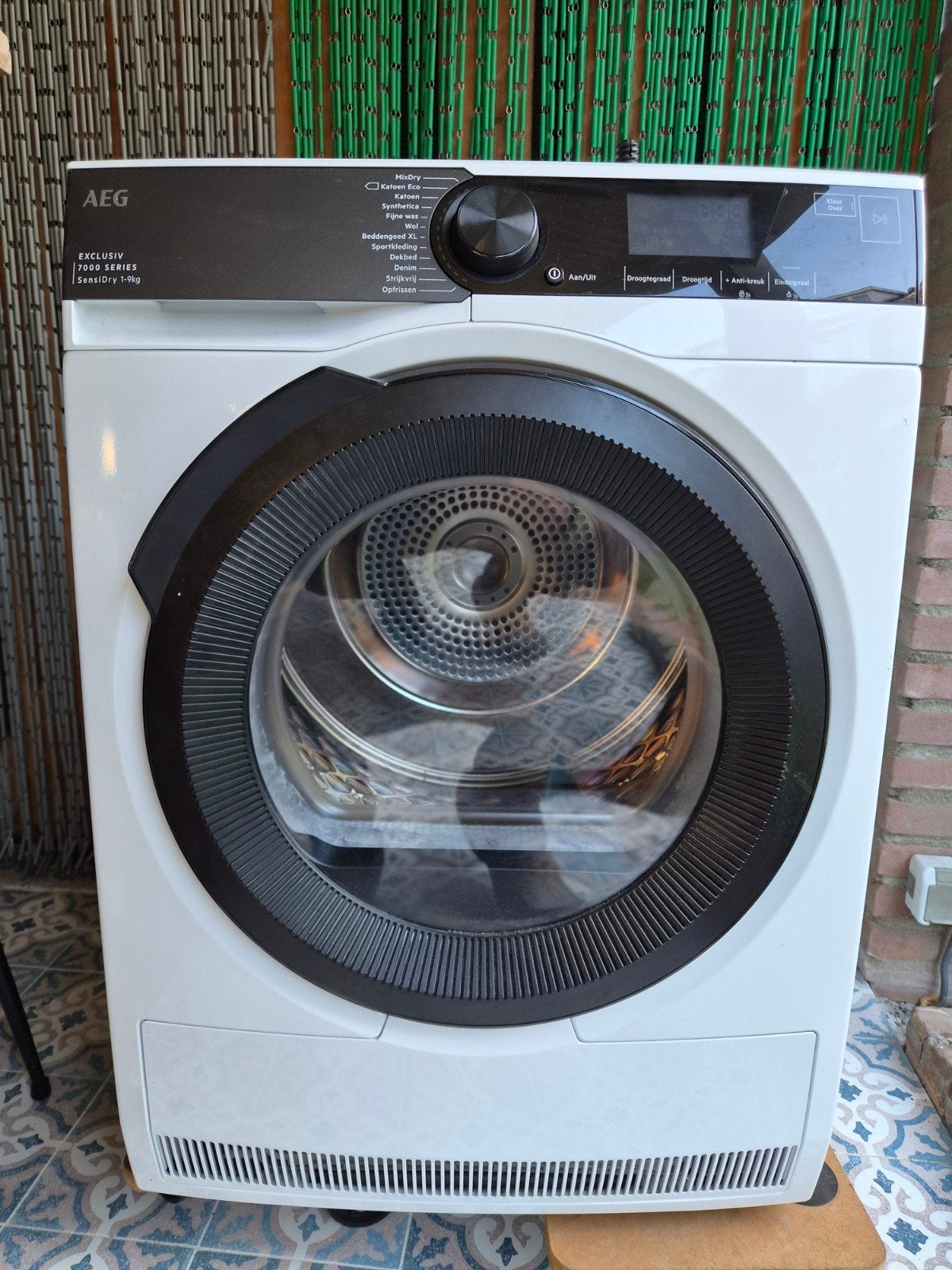 AEG Exclusive 7000 serie, Ophalen, 8 tot 10 kg, Voorlader, 85 tot 90 cm