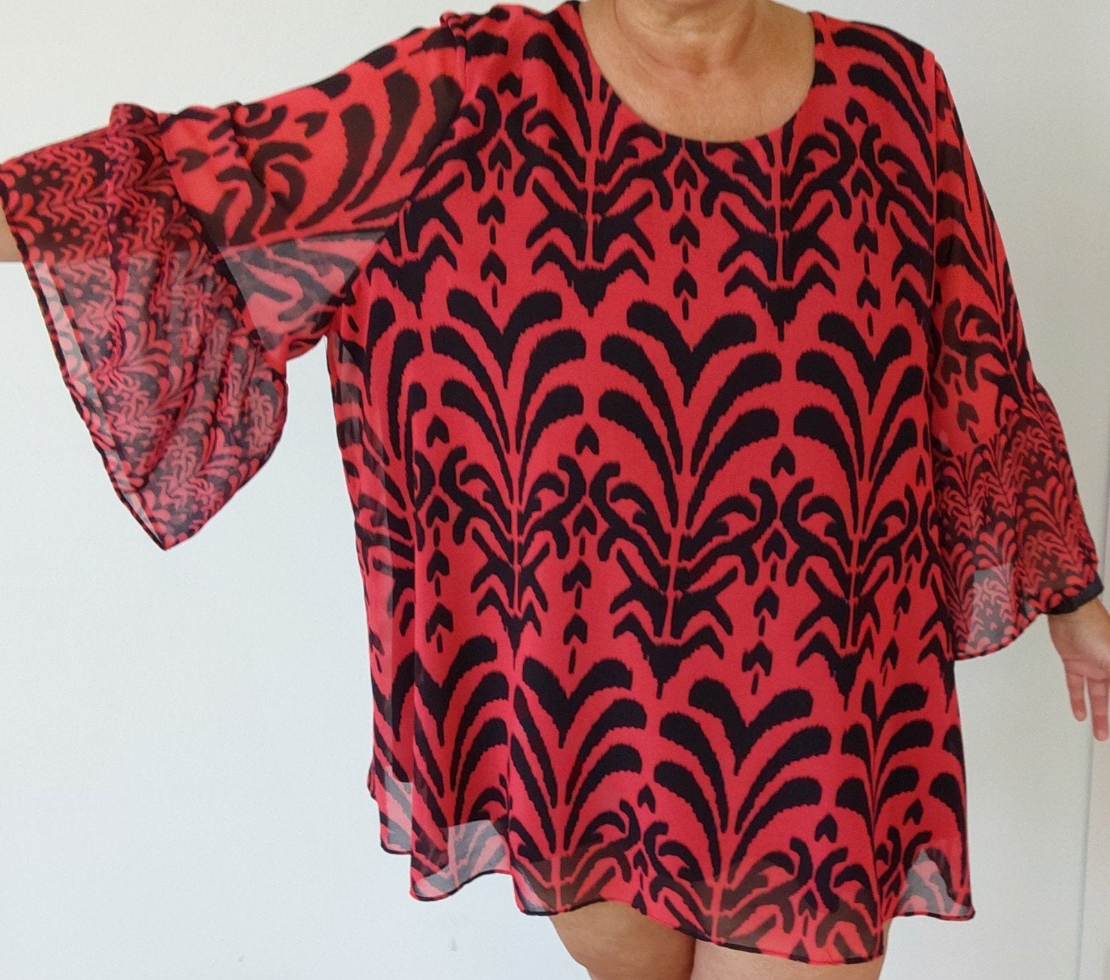 YOEK tuniek IKAT rood maat XL 50-52 nieuw, Kleding | Dames, Ophalen of Verzenden, Zo goed als nieuw, Rood, Blouse of Tuniek