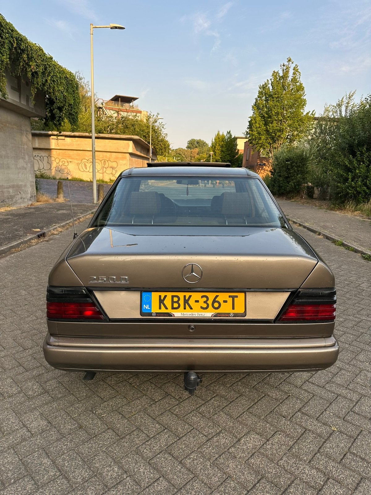 Mercedes-Benz W124 250D - 5 Cilinder - Belastingvrij - UNIEK, foto 3