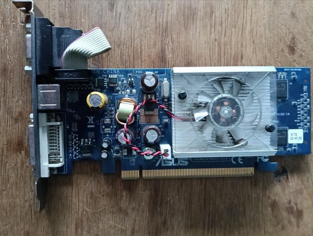 GeForce 7500 LE videokaart met 256MB videogeheugen, Gebruikt, Ophalen of Verzenden, DVI, PCI-Express 1