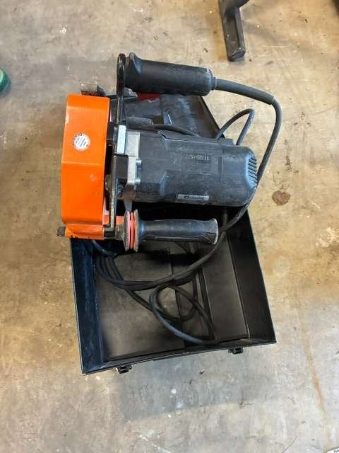Te koop aangeboden: MTD SD1500 sleuvenzaagmachine 230V., Weijman, Info@weijmantrading.nl, Ochten