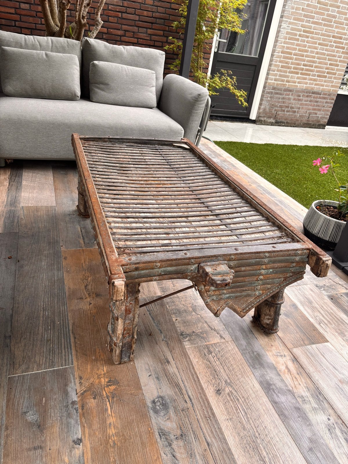 Unieke antieke Indiase salontafel tuintafel, Antiek en Kunst, Ophalen