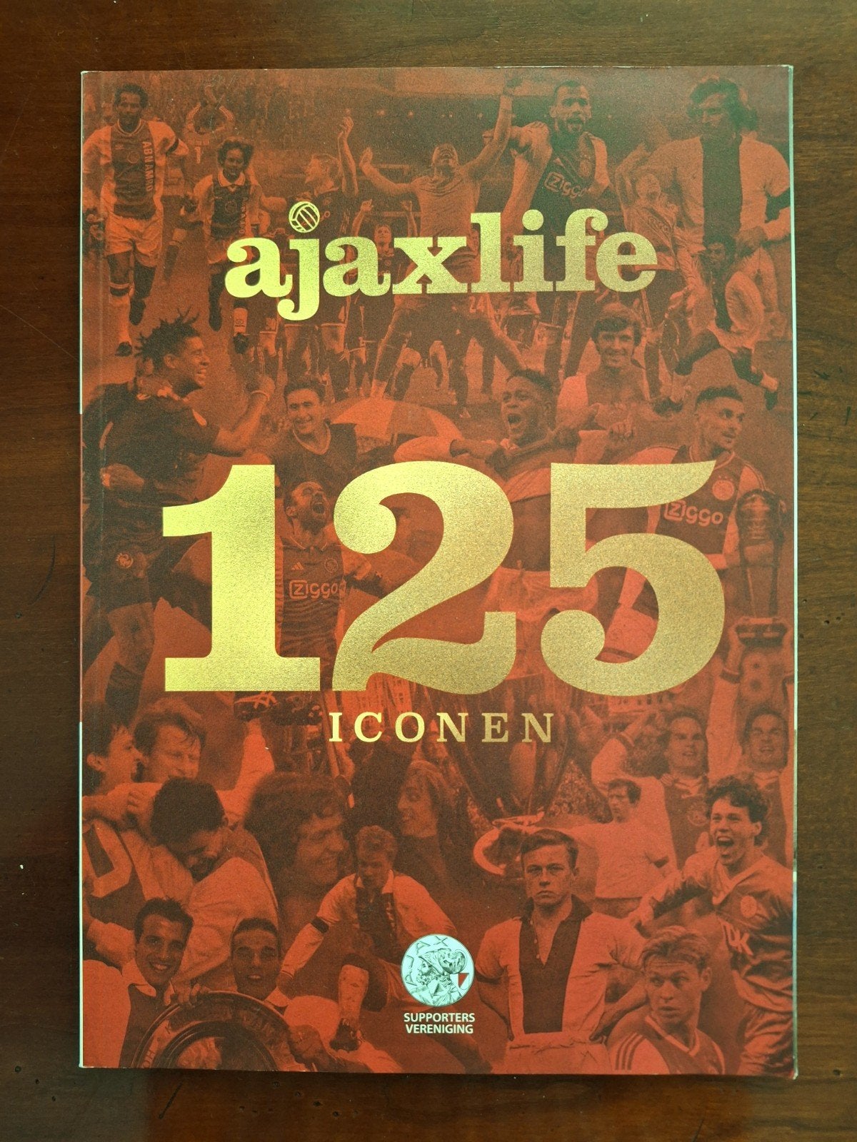 AjaxLife 125 Iconen - Jubileumboek.   Ajax, Verzenden, Zo goed als nieuw, Ajax, Boek of Tijdschrift