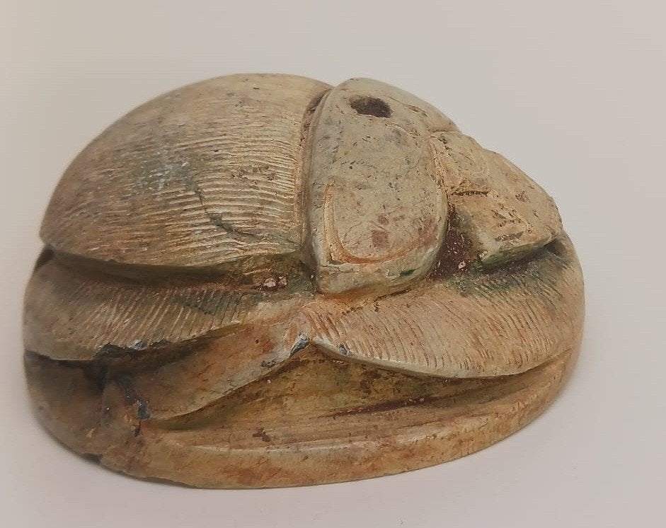 Oud-Egyptische Scarabee van speksteen, Ophalen of Verzenden, Gebruikt, Dier