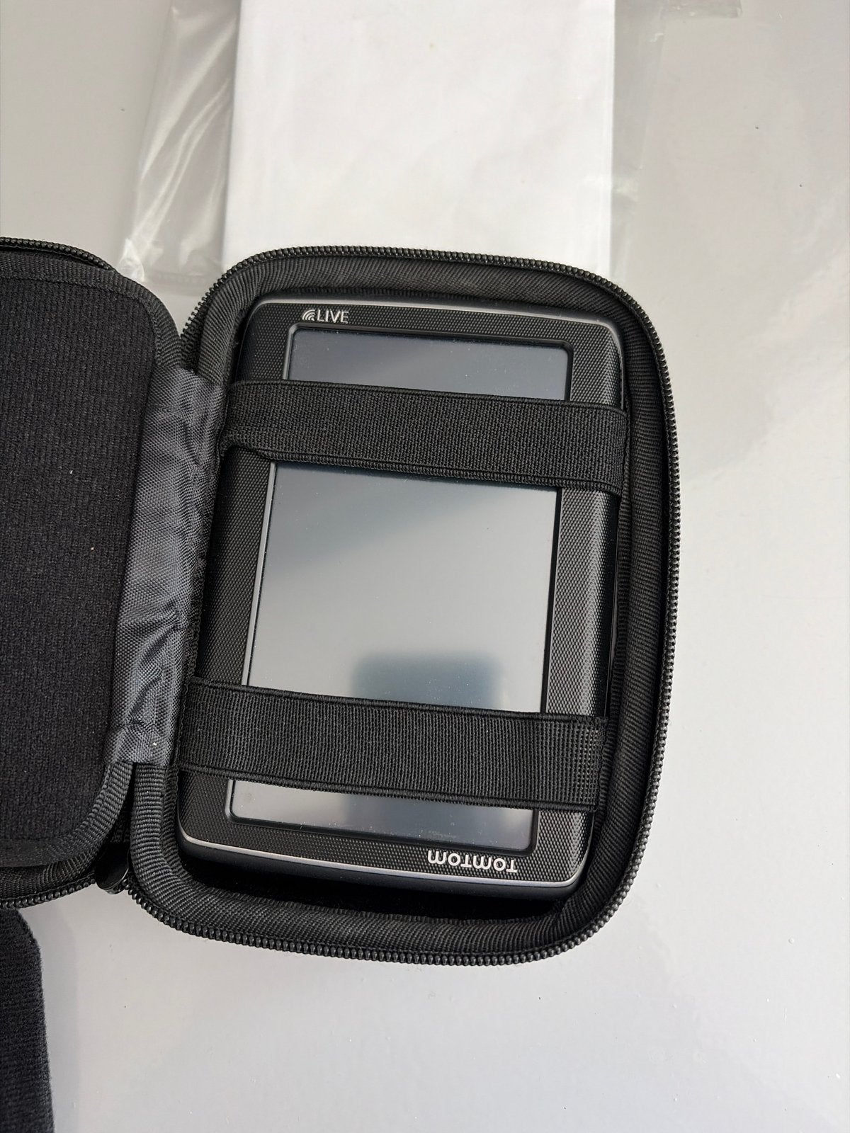 TomTom navigatiesysteem met accessoires en hoes, Ophalen of Verzenden, Gebruikt