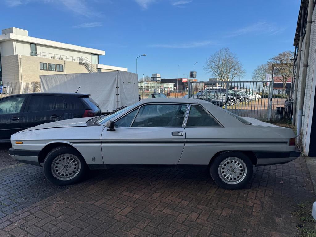 Lancia Gamma coupe Unieke Schuurvondst Loopt en Rijd, Gebruikt, Overige modellen, 4 cilinders, 1340 kg