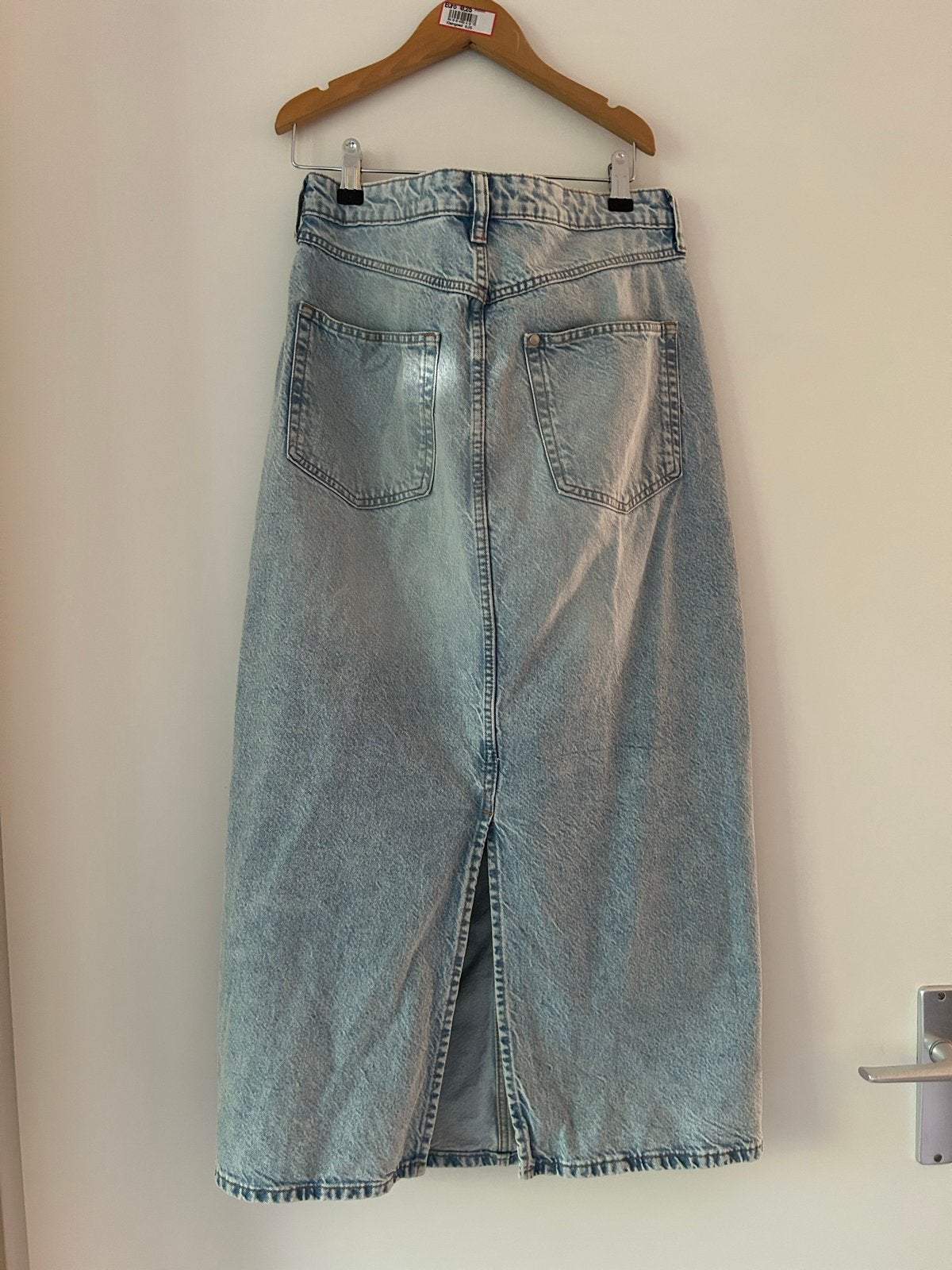 Lange spijkerrok met split - lichtblauw, Maat 38/40 (M), Blauw, Ophalen of Verzenden, Zo goed als nieuw