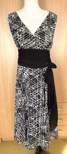 Wallis jurk maat 46 [v]