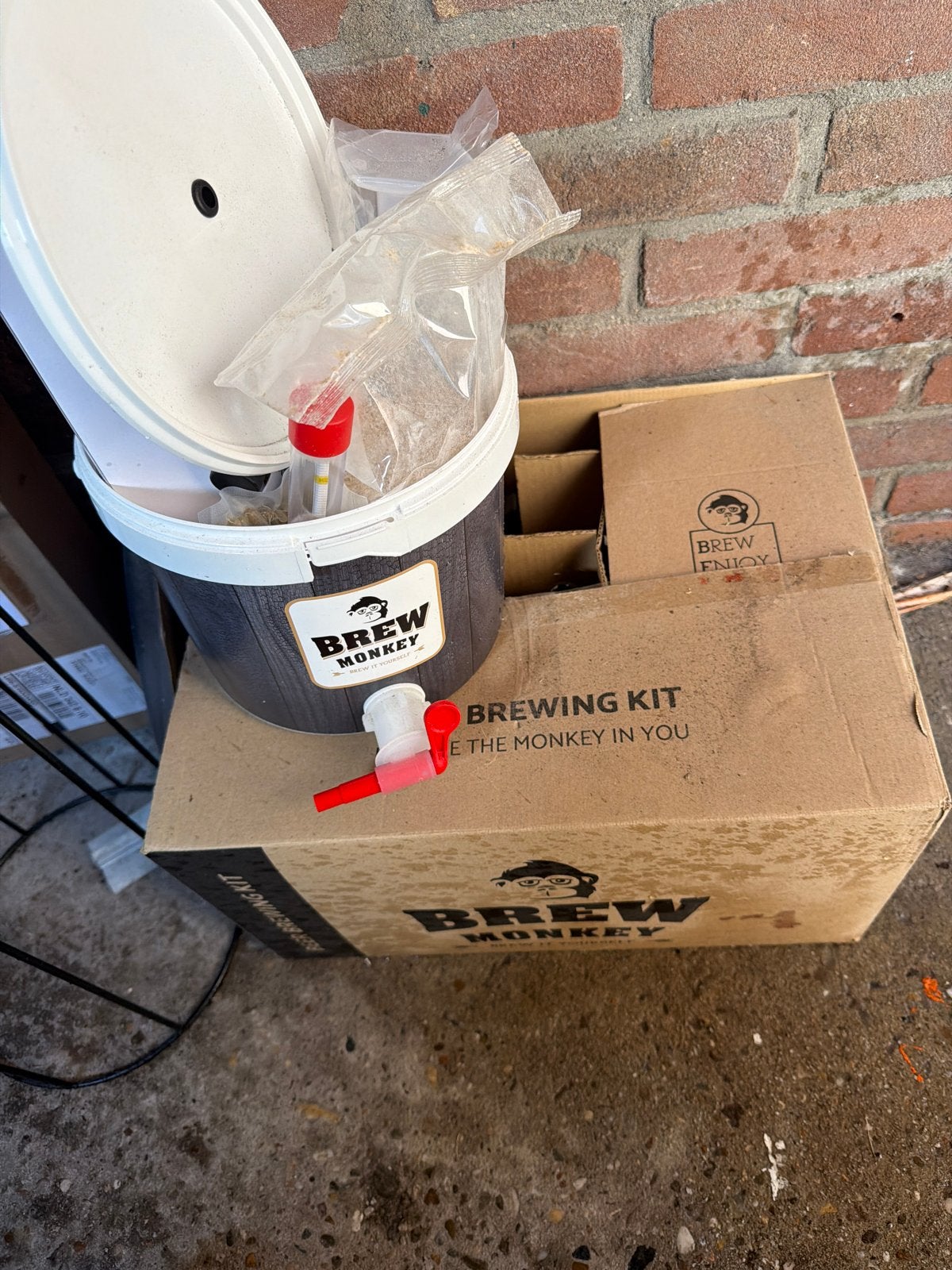 Brewmonkey Bier Brouw Set Compleet, Hobby en Vrije tijd, Overige Hobby en Vrije tijd, Nieuw, Ophalen
