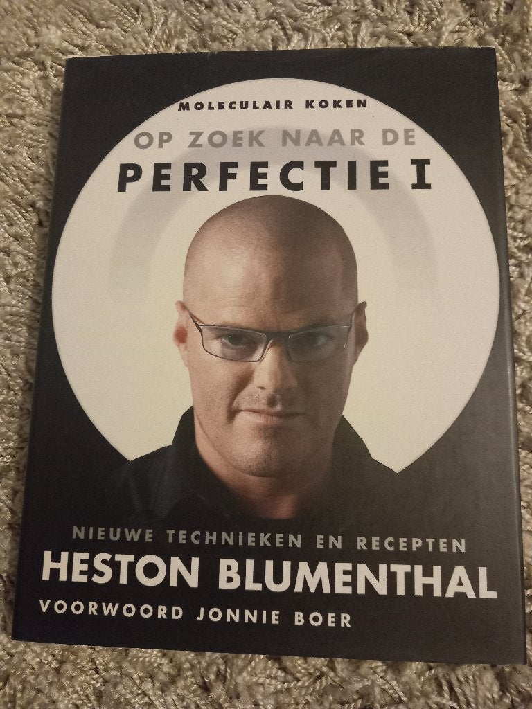 Kookboek Heston Blumenthal moleculair koken, Boeken, Ophalen of Verzenden, Gelezen, Heston blumenthal