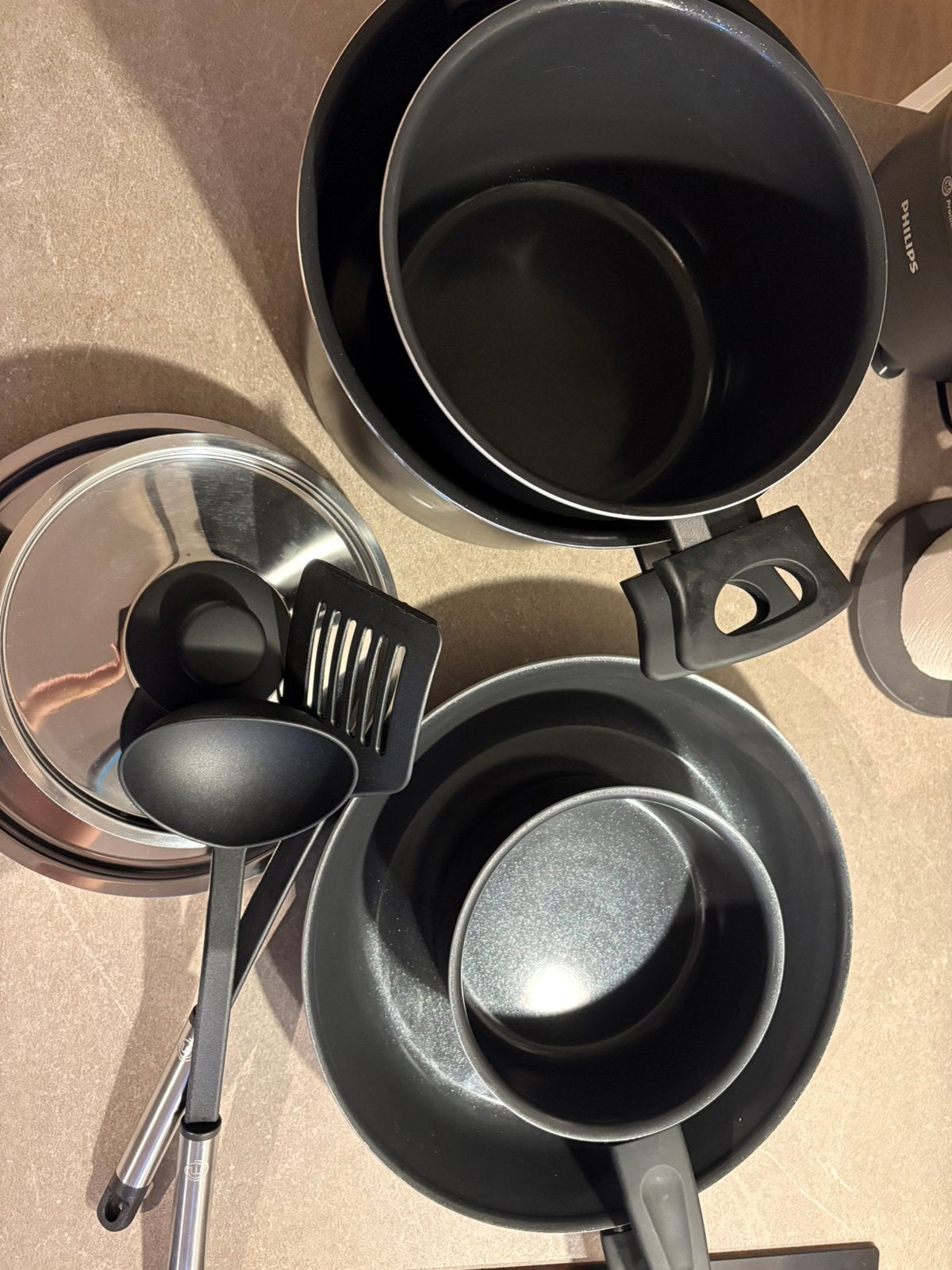 HEMLAGAD pannenset 4-delig + keukengerei, Ophalen, Pannenset, Zo goed als nieuw, IKEA
