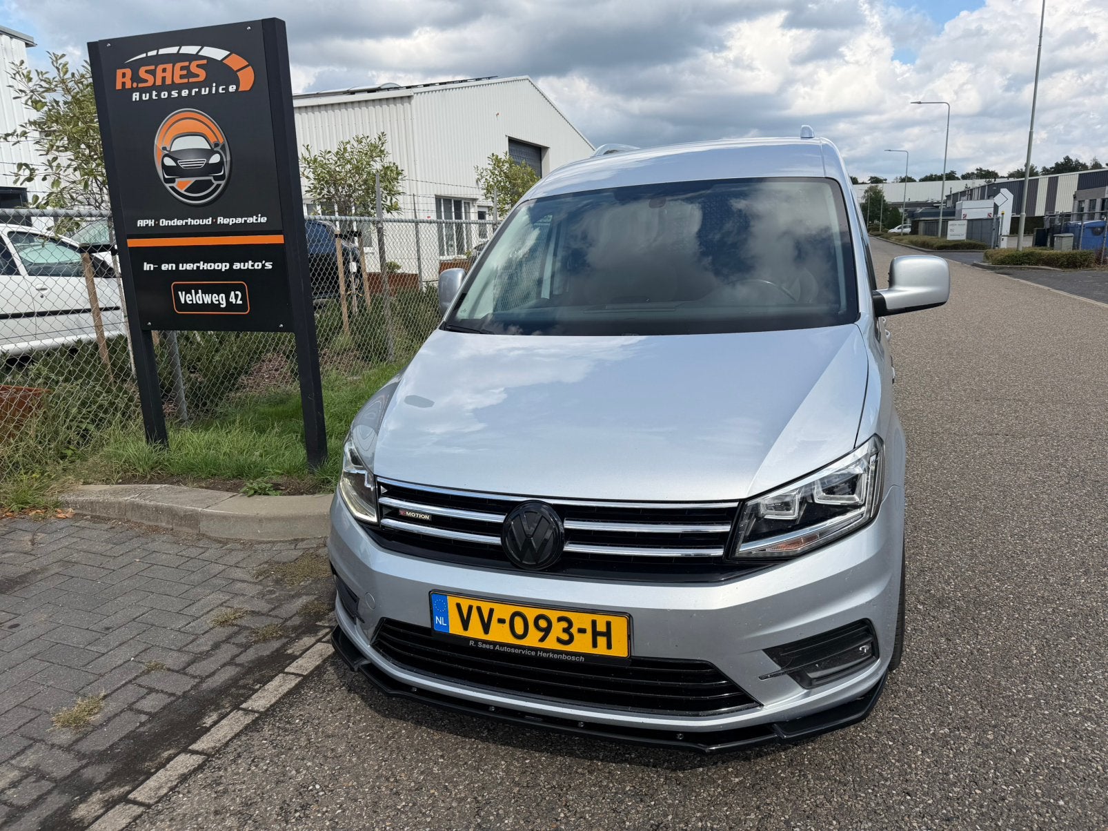 VW Caddy 2.0 TDI 150pk DSG euro 6 4Motion , xenon navi, Auto's, Automaat, Euro 6, 4 cilinders, Volkswagen