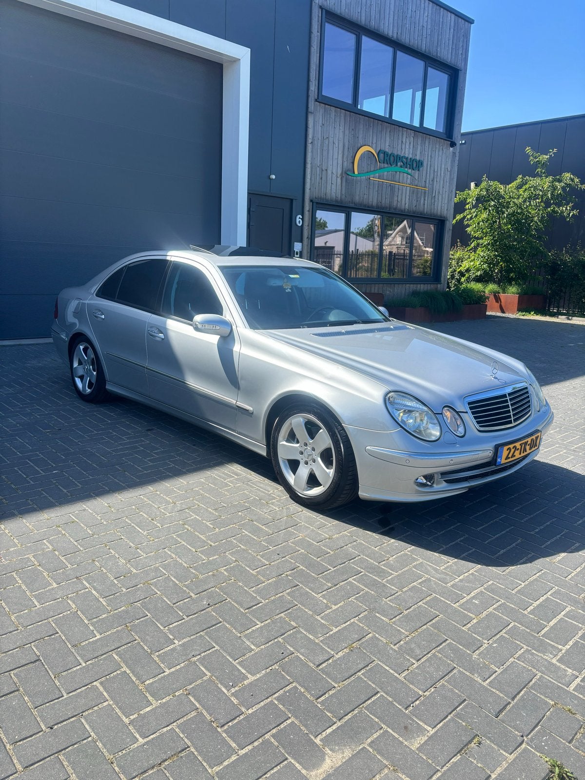 Mercedes e320 cdi 320 cdi Avantgarde/Schdak/Leder/Xenon/Navi, Auto's, Mercedes-Benz, 197 €/maand, 3222 cc, Diesel, 1740 kg
