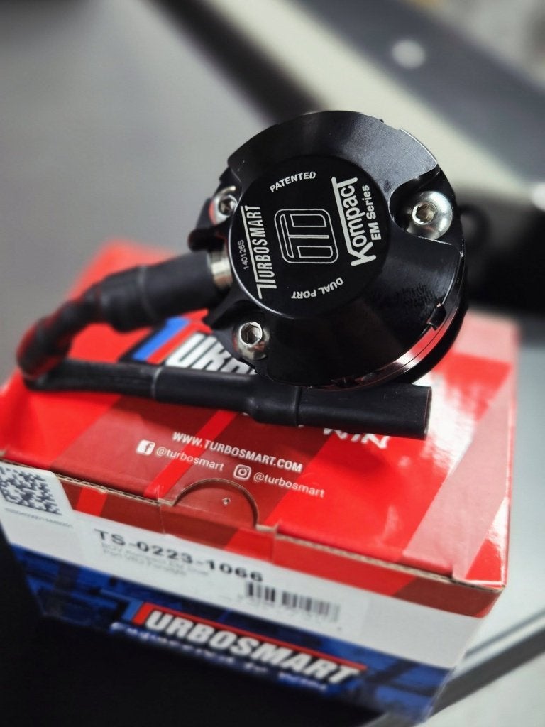 Turbosmart Kompact dual port blow off valve - Ford Ecoboost, Auto diversen, Tuning en Styling, Ophalen of Verzenden